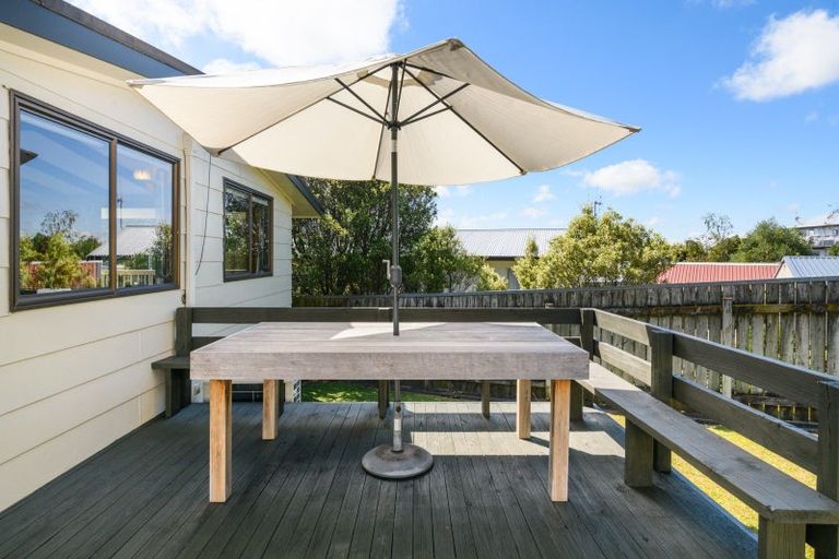 Photo of property in 18 Tiritoa Terrace, Feilding, 4702