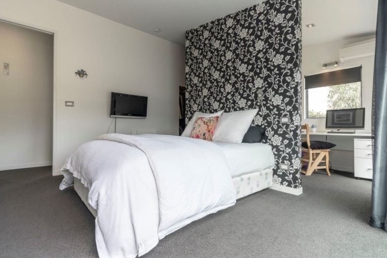 Photo of property in 8 Sherwood Downs Drive, Horsham Downs, Hamilton, 3281