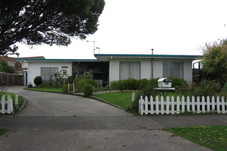 Photo of property in 48 Karamea Crescent, Kelvin Grove, Palmerston North, 4414