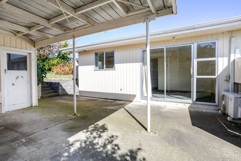 Photo of property in 3/3 Beedie Street, Dannevirke, 4930