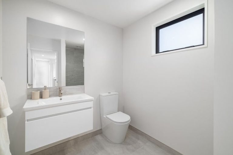 Photo of property in 7/9 Innes Road, St Albans, Christchurch, 8052