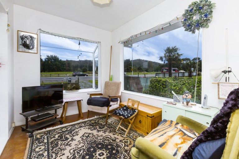 Photo of property in 650 Main Road North, Te Marua, Upper Hutt, 5018