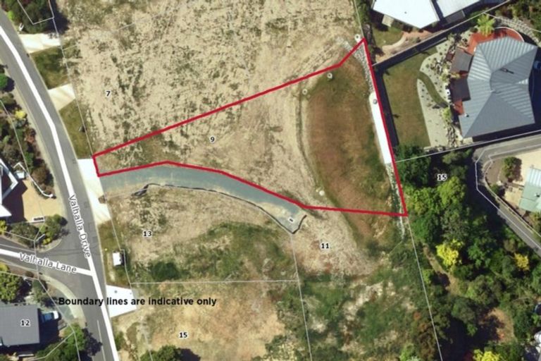 Photo of property in 2/9 Valhalla Drive, Beach Haven, Auckland, 0626