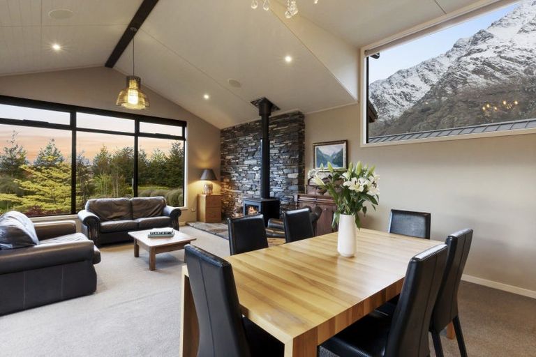 Photo of property in 8 Orford Drive, Jacks Point, Queenstown, 9371