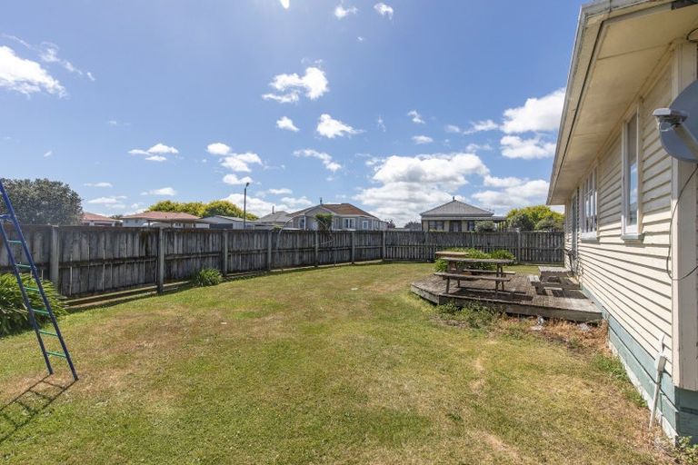 Photo of property in 1 Kowhai Place, Waipukurau, 4200