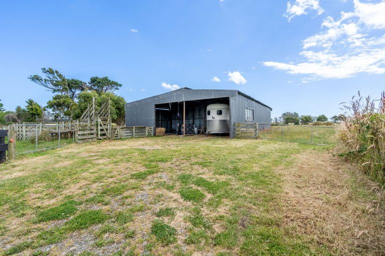Photo of property in 49 Ferry Road, West Plains, Invercargill, 9879