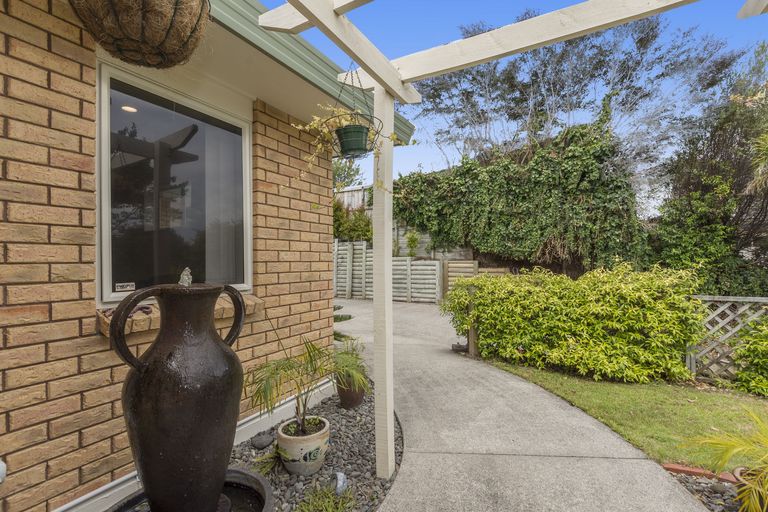 Photo of property in 11 Montana Drive, Pyes Pa, Tauranga, 3112
