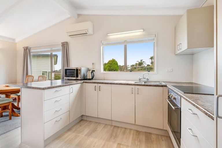 Photo of property in 4 Fidelis Avenue, Snells Beach, 0920