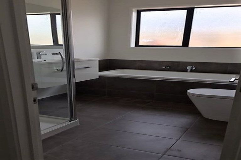 Photo of property in 8 Berg Way, Belfast, Christchurch, 8051