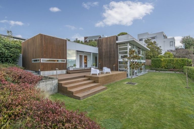 Photo of property in 129 Richmond Hill Road, Richmond Hill, Christchurch, 8081