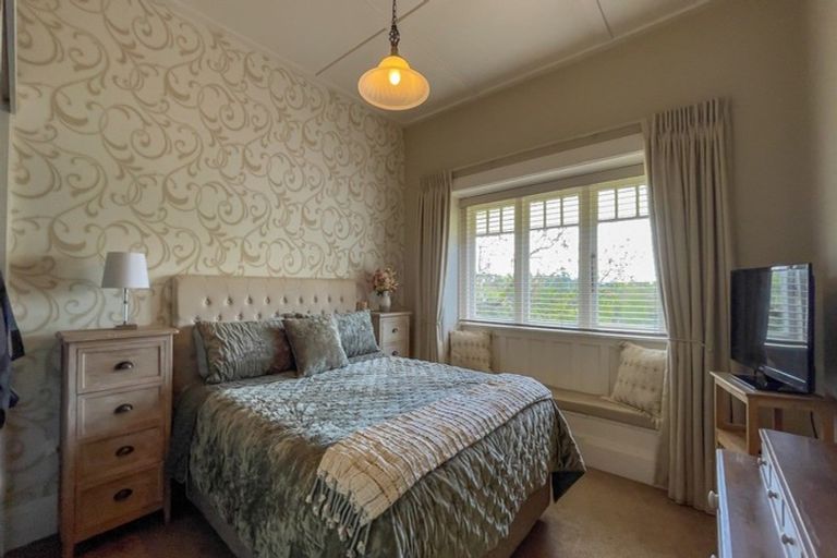 Photo of property in 16 Te Ana Lane, Thames, 3577