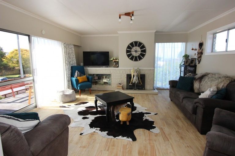 Photo of property in 1 Koromiko Street, Inglewood, 4330