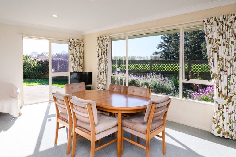 Photo of property in 34 Washington Parade, Milson, Palmerston North, 4414
