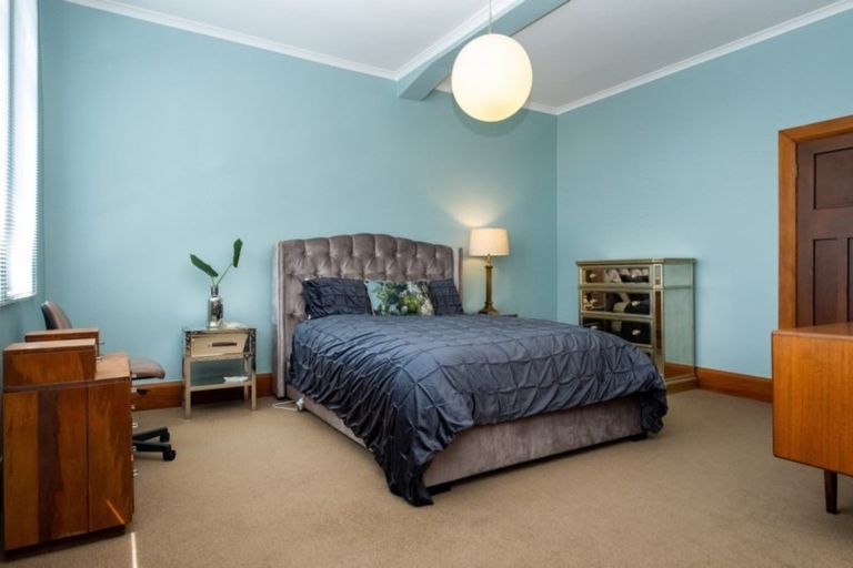 Photo of property in 243 Emerson Street, Napier South, Napier, 4110