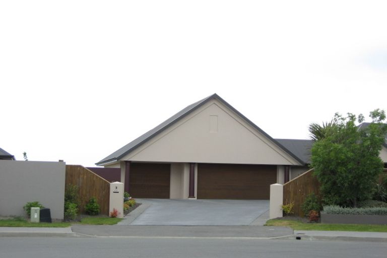 Photo of property in 3 Montrose Gardens, Rangiora, 7400