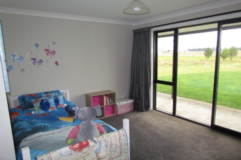 Photo of property in 9a Racecourse Road, Winton, 9782