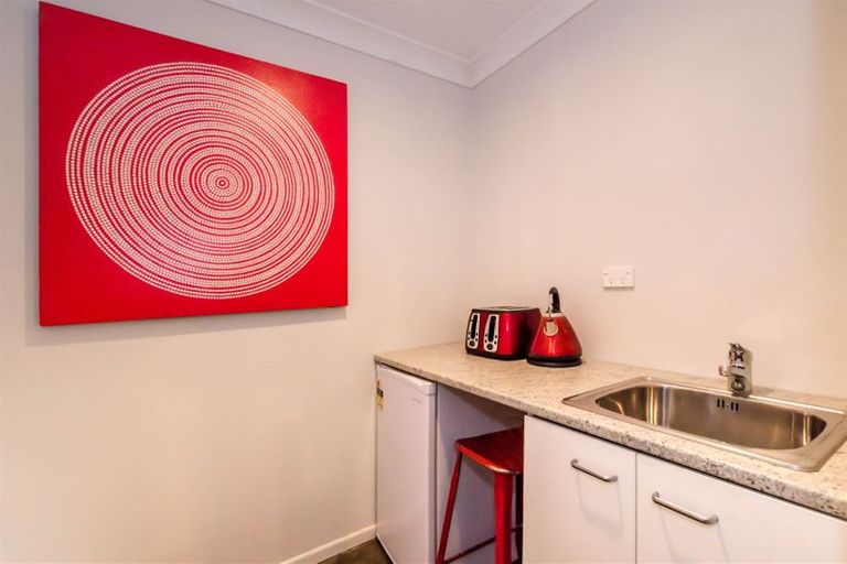 Photo of property in 8 Webber Street, Paraparaumu Beach, Paraparaumu, 5032