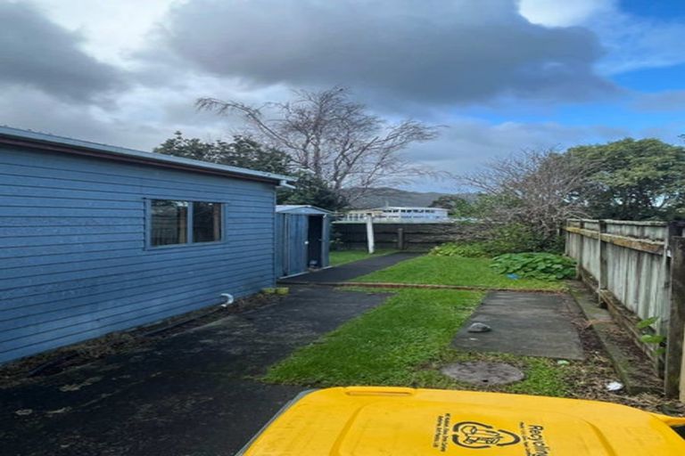 Photo of property in 14 Douglas Street, Waiwhetu, Lower Hutt, 5010