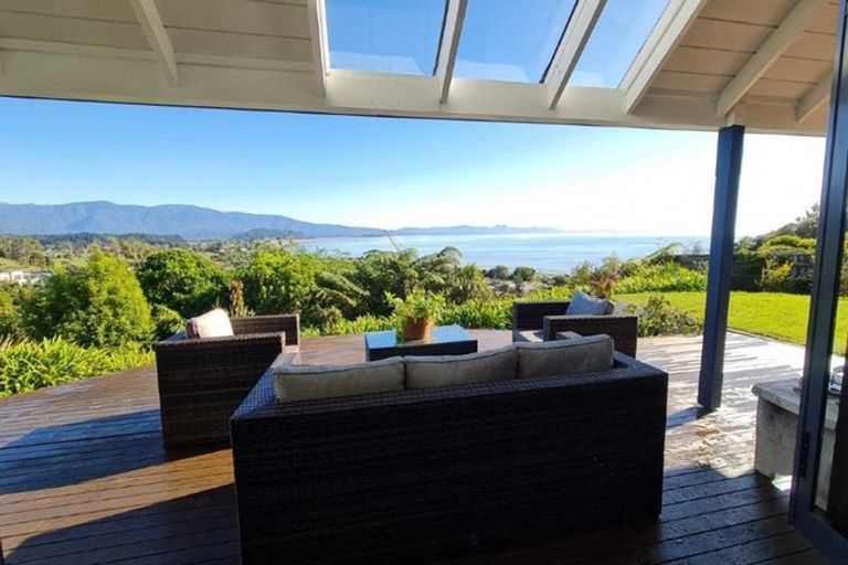 Photo of property in 29 Bay Vista Drive, Pohara, Takaka, 7183