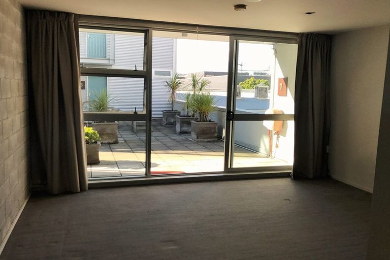 Photo of property in 1/143g Carlton Gore Road, Newmarket, Auckland, 1023