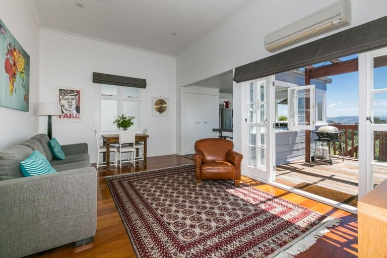 Photo of property in 22 Simla Terrace, Hospital Hill, Napier, 4110