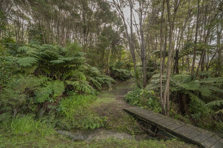 Photo of property in 56 Rewa Rewa Valley, Tairua, 3508