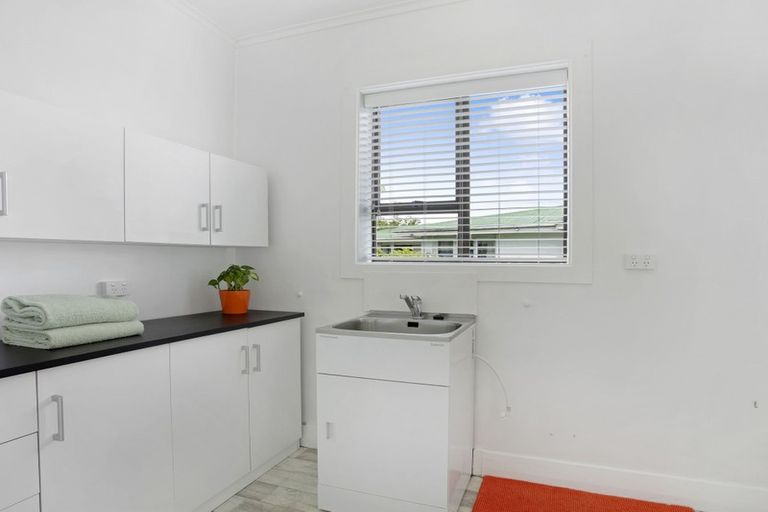 Photo of property in 220 Gordon Road, Mosgiel, 9024