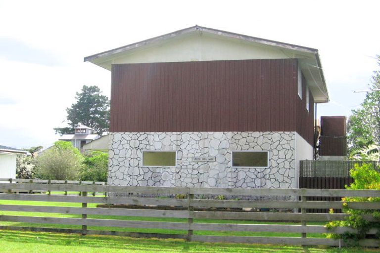 Photo of property in 29 Dawn Avenue, Hahei, Whitianga, 3591