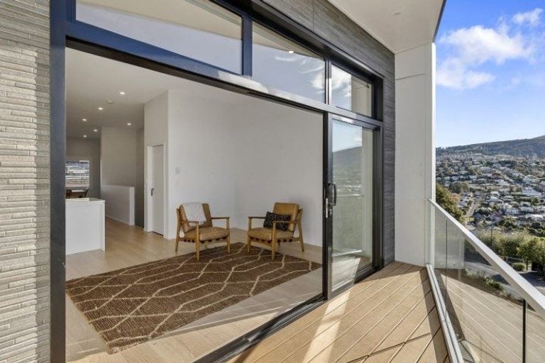 Photo of property in 2/315 Highgate, Roslyn, Dunedin, 9010