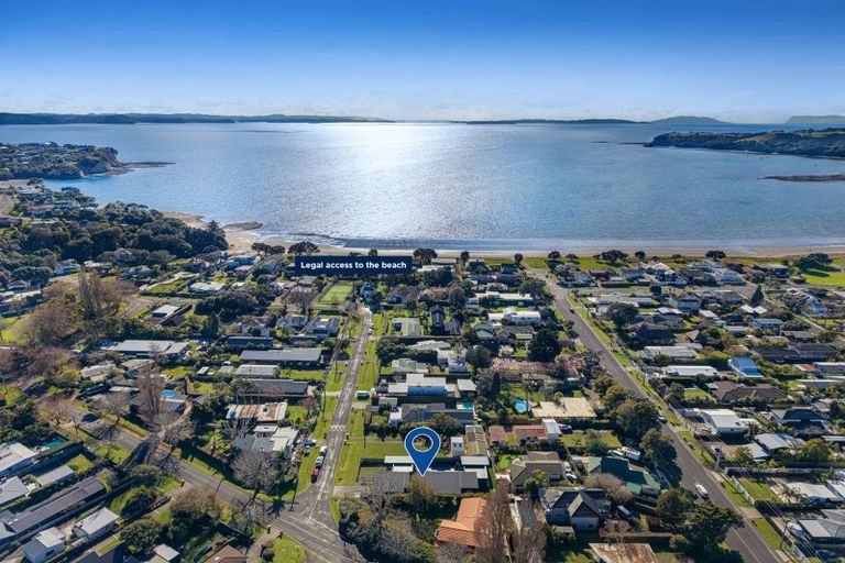 Photo of property in 3 Ardlui Avenue, Manly, Whangaparaoa, 0930