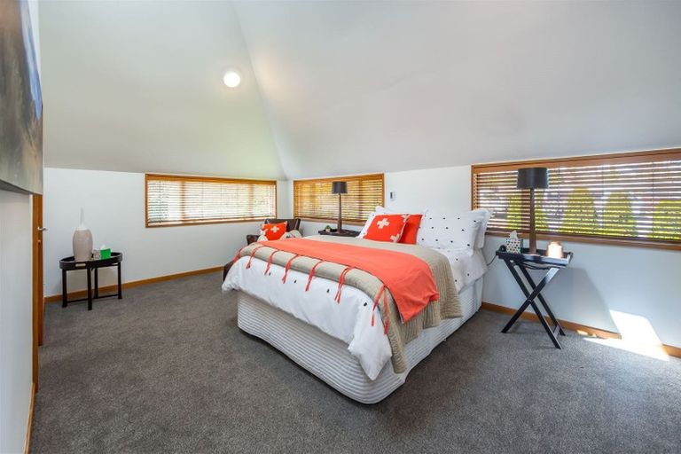 Photo of property in 3 Delhi Place, Cashmere, Christchurch, 8022
