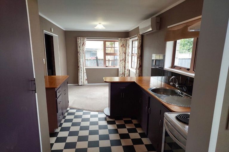 Photo of property in 76 Shakespeare Street, Leamington, Cambridge, 3432