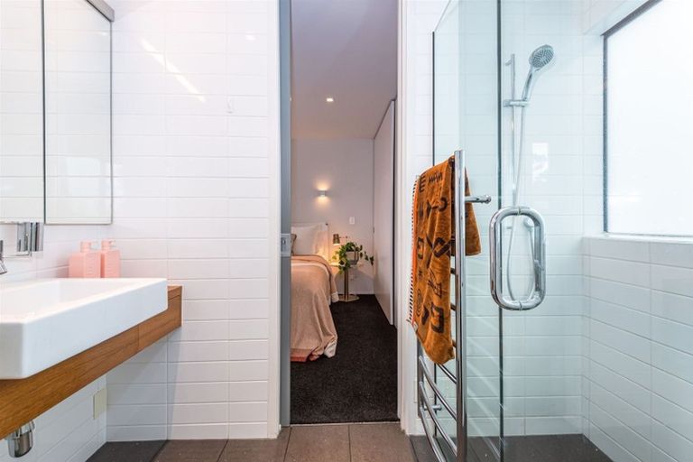 Photo of property in 1 Millbank Lane, Merivale, Christchurch, 8014