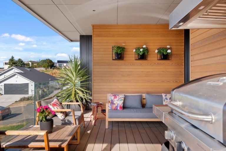 Photo of property in 130 Penruddock Rise, Westmorland, Christchurch, 8025