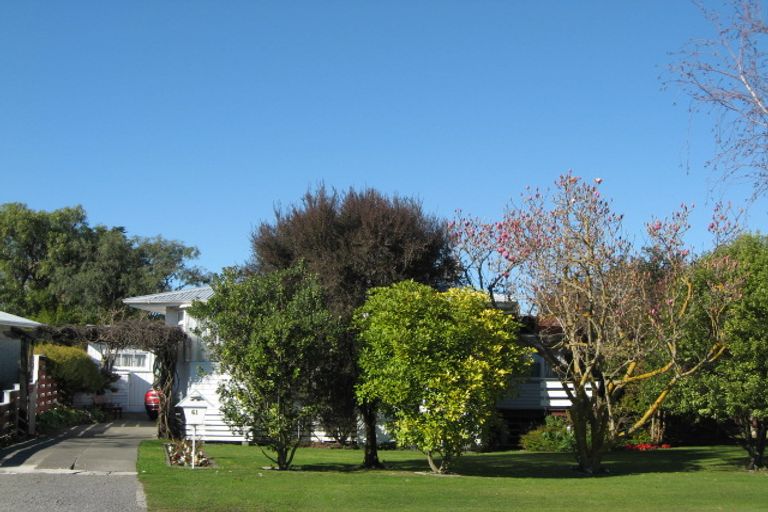 Photo of property in 61 Reynolds Road, Havelock North, 4130