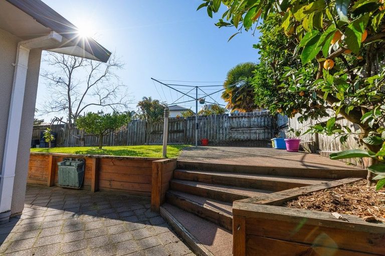 Photo of property in 5 Lucerne Place, Welcome Bay, Tauranga, 3112