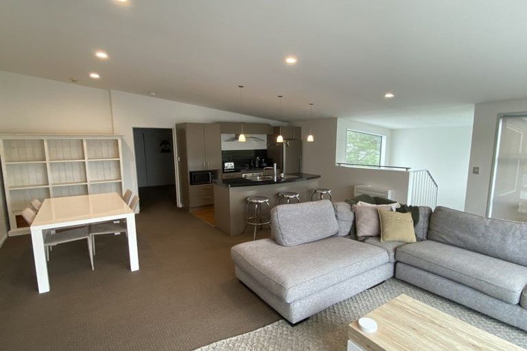 Photo of property in 2/30 Eversleigh Street, St Albans, Christchurch, 8014