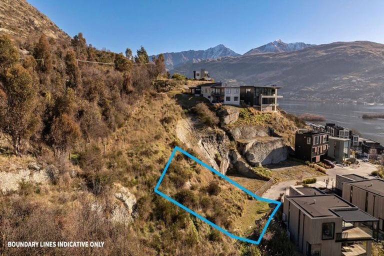 Photo of property in 16 Old Homestead Place, Kawarau Falls, Queenstown, 9300