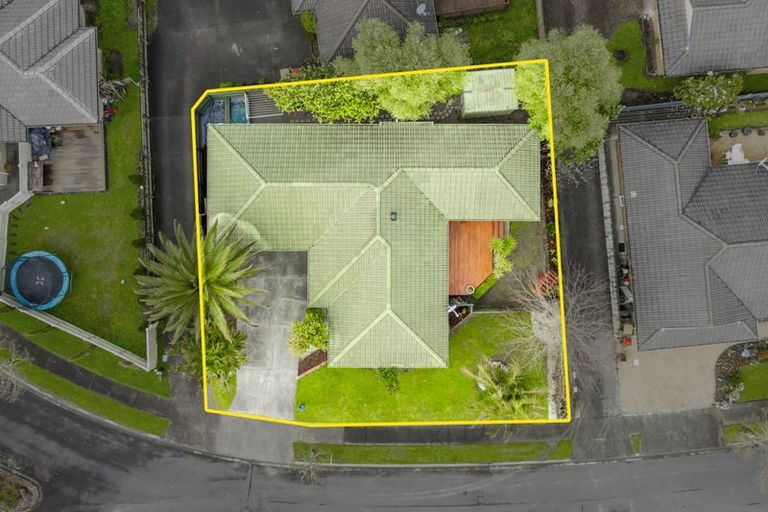 Photo of property in 9 Ardee Close, East Tamaki, Auckland, 2016
