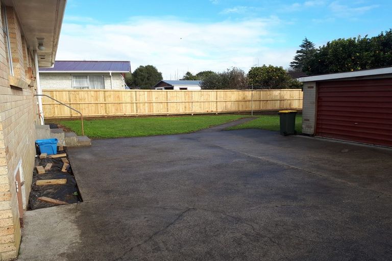 Photo of property in 291 Shakespeare Street, Leamington, Cambridge, 3432