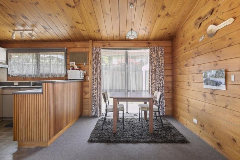 Photo of property in 62 Cumberland Crescent, Welcome Bay, Tauranga, 3112