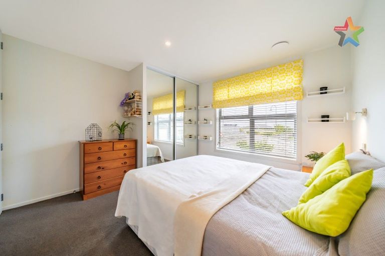 Photo of property in 3 Otonga Heights, Maungaraki, Lower Hutt, 5010