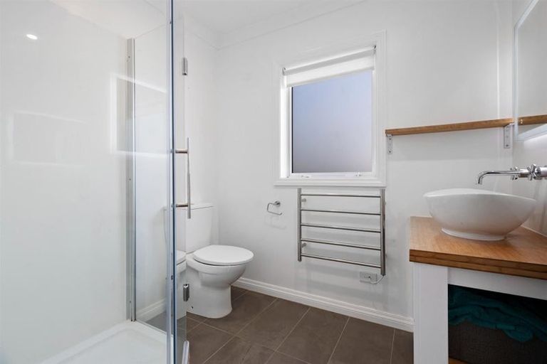 Photo of property in 22 Charles Court, Lake Hawea, Wanaka, 9382