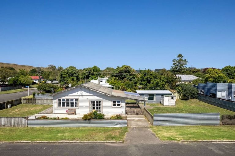 Photo of property in 4 Kiwi Street, Whanganui East, Whanganui, 4500