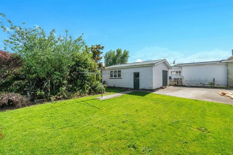 Photo of property in 11 Milton Street, Roslyn, Palmerston North, 4414