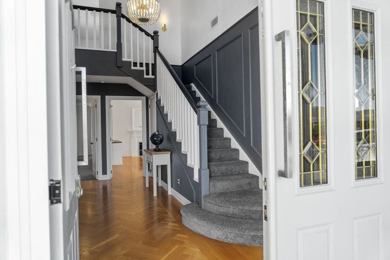 Photo of property in 24 Fahey Avenue, Mount Maunganui, 3116