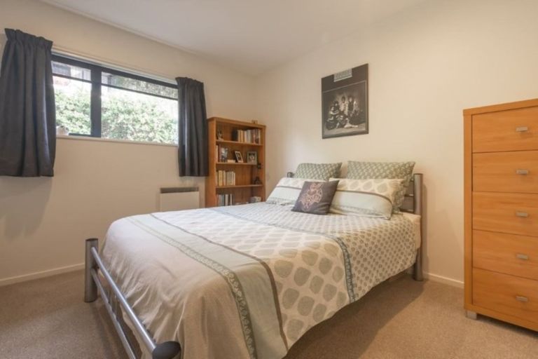 Photo of property in 7 Semaphore Close, Mount Pleasant, Christchurch, 8081