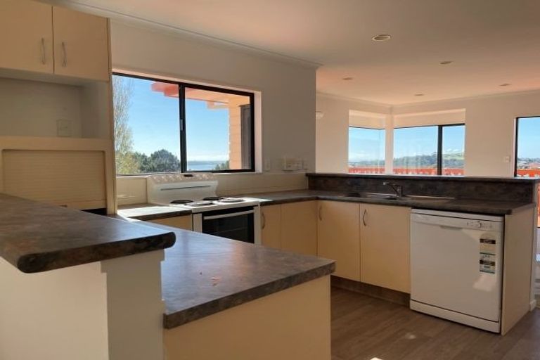 Photo of property in 18 Philomel Crest, Welcome Bay, Tauranga, 3112