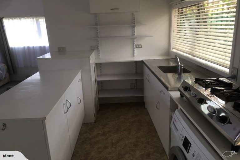 Photo of property in 20 Sceptre Place, Avondale, Auckland, 1026