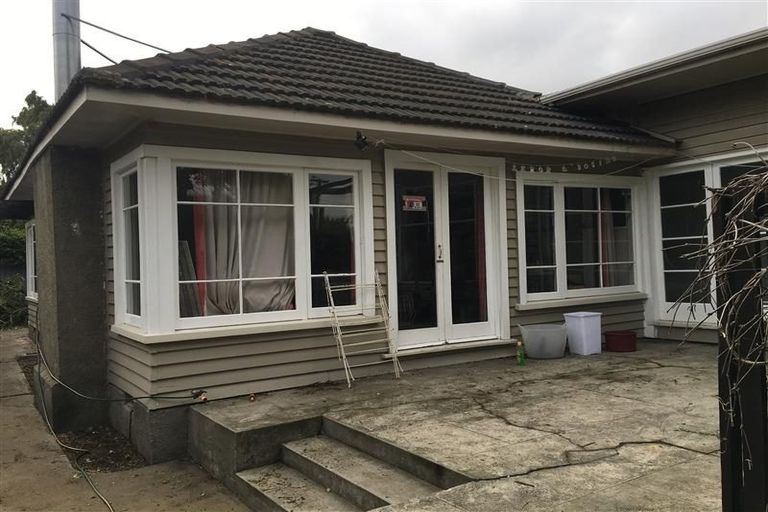 Photo of property in 45 Cuffs Road, Wainoni, Christchurch, 8061